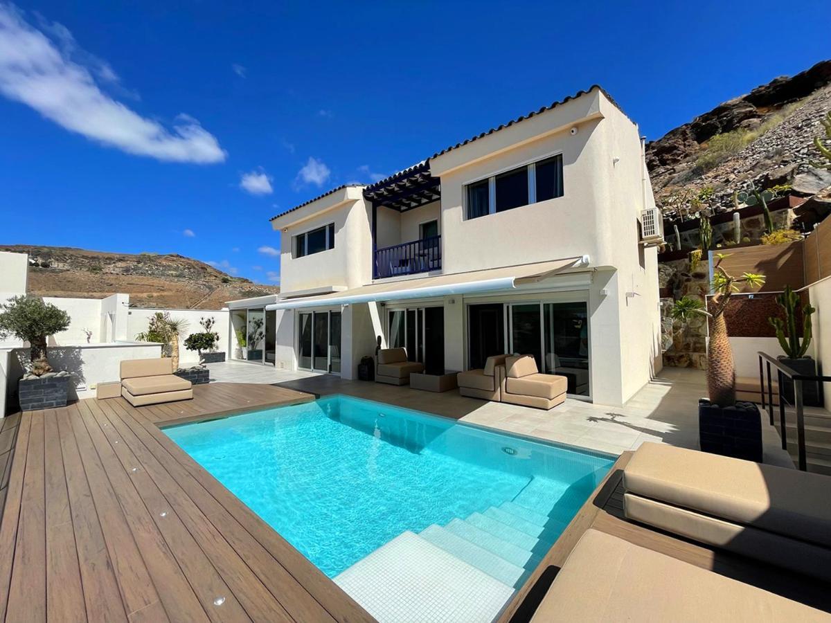 Luxury Villa Morelli With Seaview & Heated Pool Маспаломас Екстериор снимка