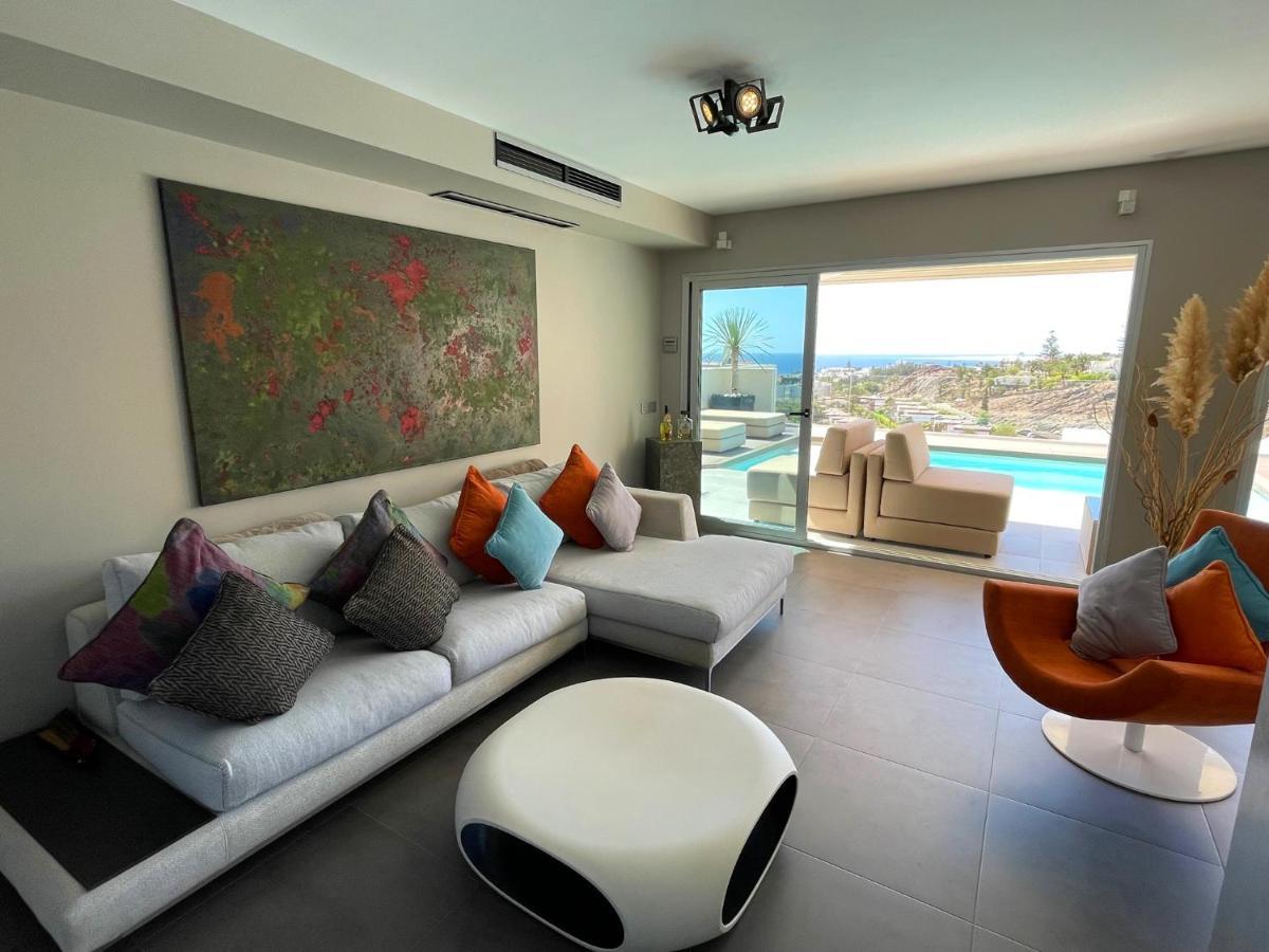 Luxury Villa Morelli With Seaview & Heated Pool Маспаломас Екстериор снимка
